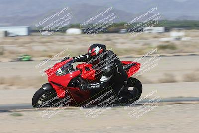 media/Oct-02-2025-Racers Edge (Thu) [[2c91cb6ab3]]/2-A Group/Session 2-Turn 9 Inside (1030am)/